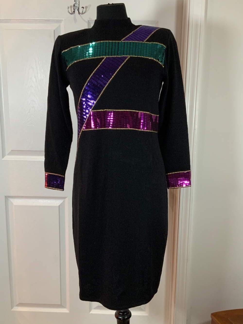 St. John Vintage Black Sequin Knit 80s Colorblock Evening Metallic Dress Size 6